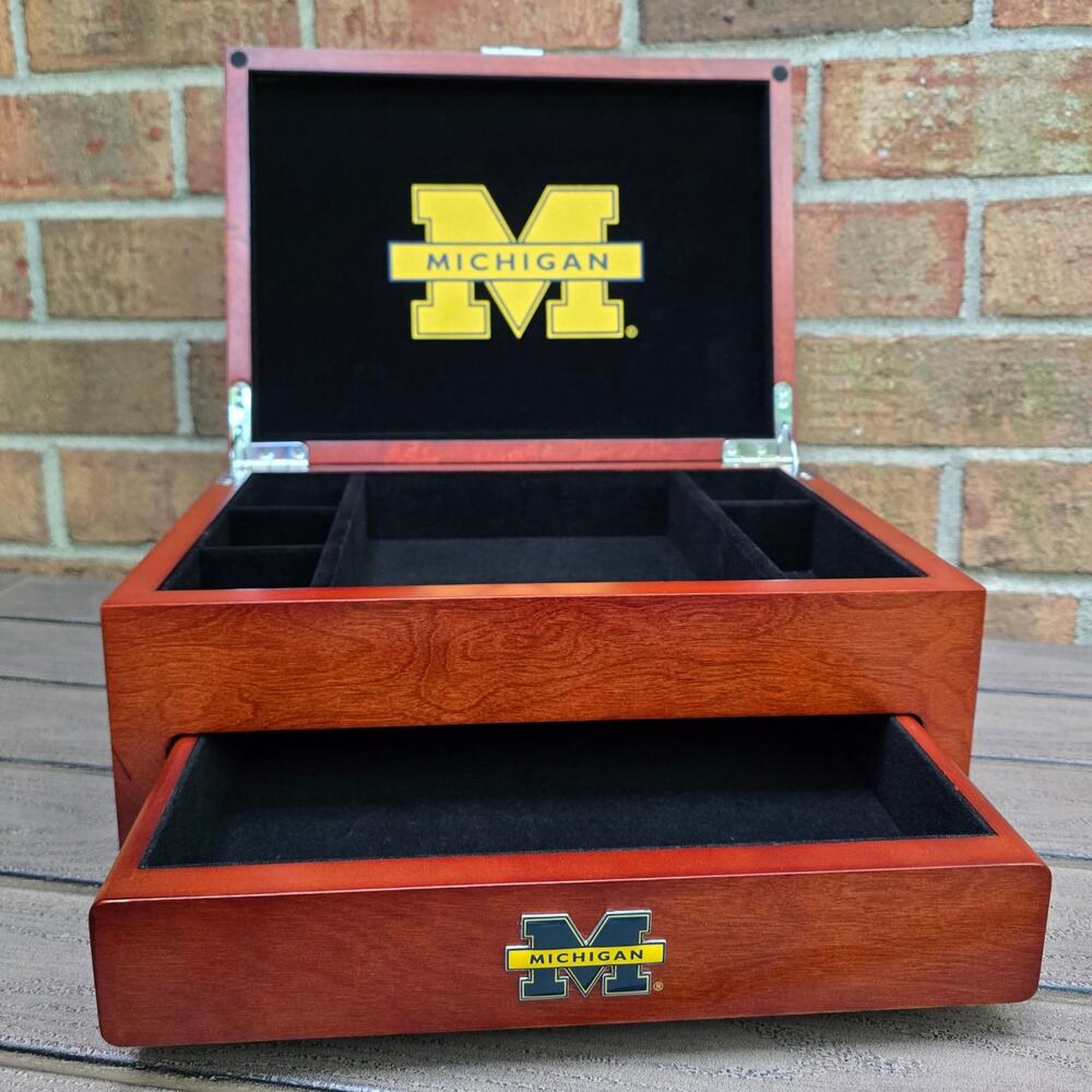 University Michigan Wolverines Valet Jewelry Box Big House Stadium Danbury Mint